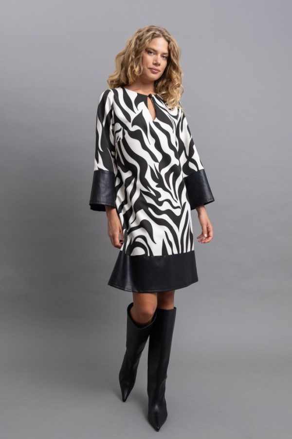 Μαύρο Statement Φόρεμα με Abstract Animal Print και Δερματίνη - Image 2